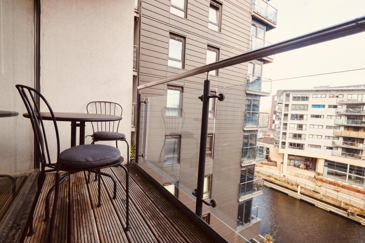 Deluxe City Modern Apt&Free Parking No Balcony Leeds  Exteriör bild