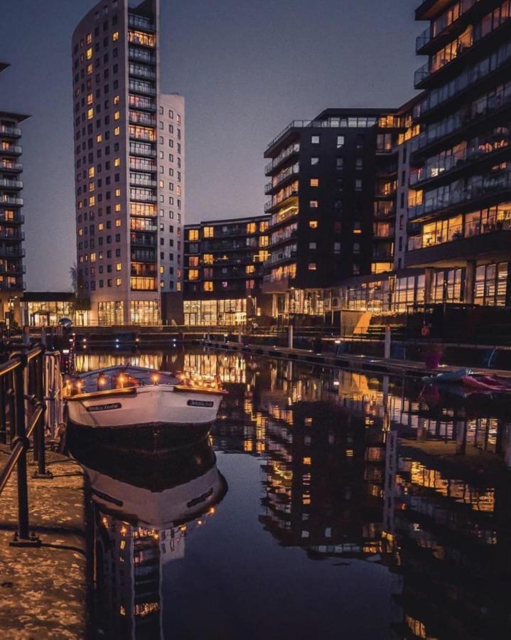 Deluxe City Modern Apt&Free Parking No Balcony Leeds  Exteriör bild